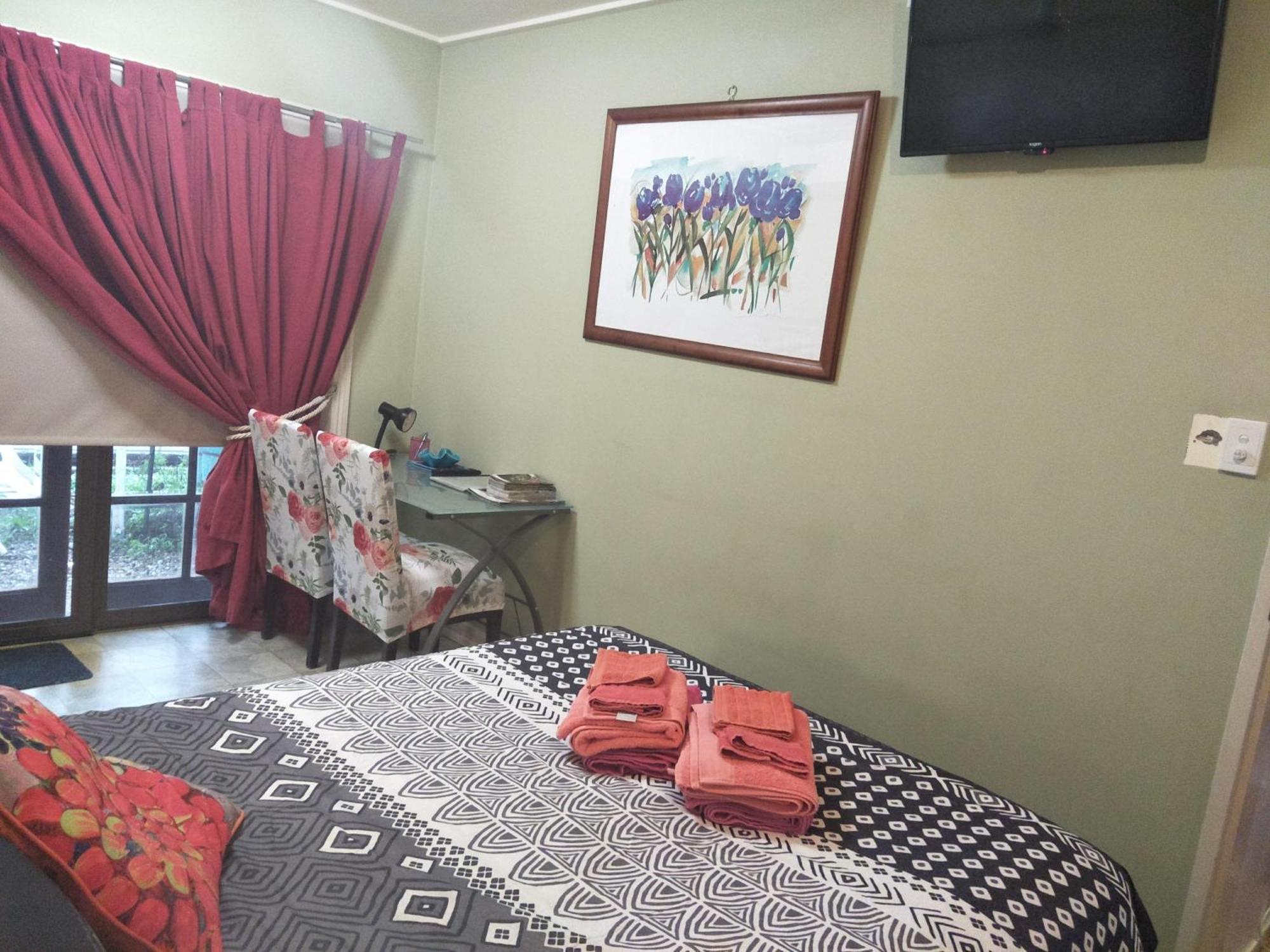 Homestay At Julie'S Cairns Bagian luar foto