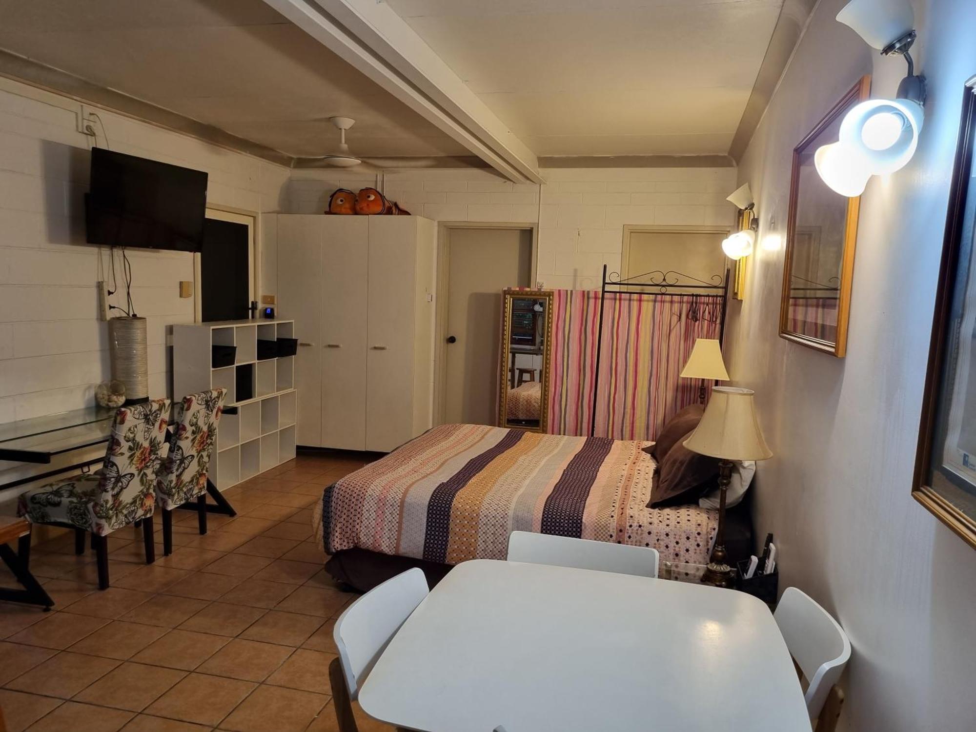 Homestay At Julie'S Cairns Bagian luar foto